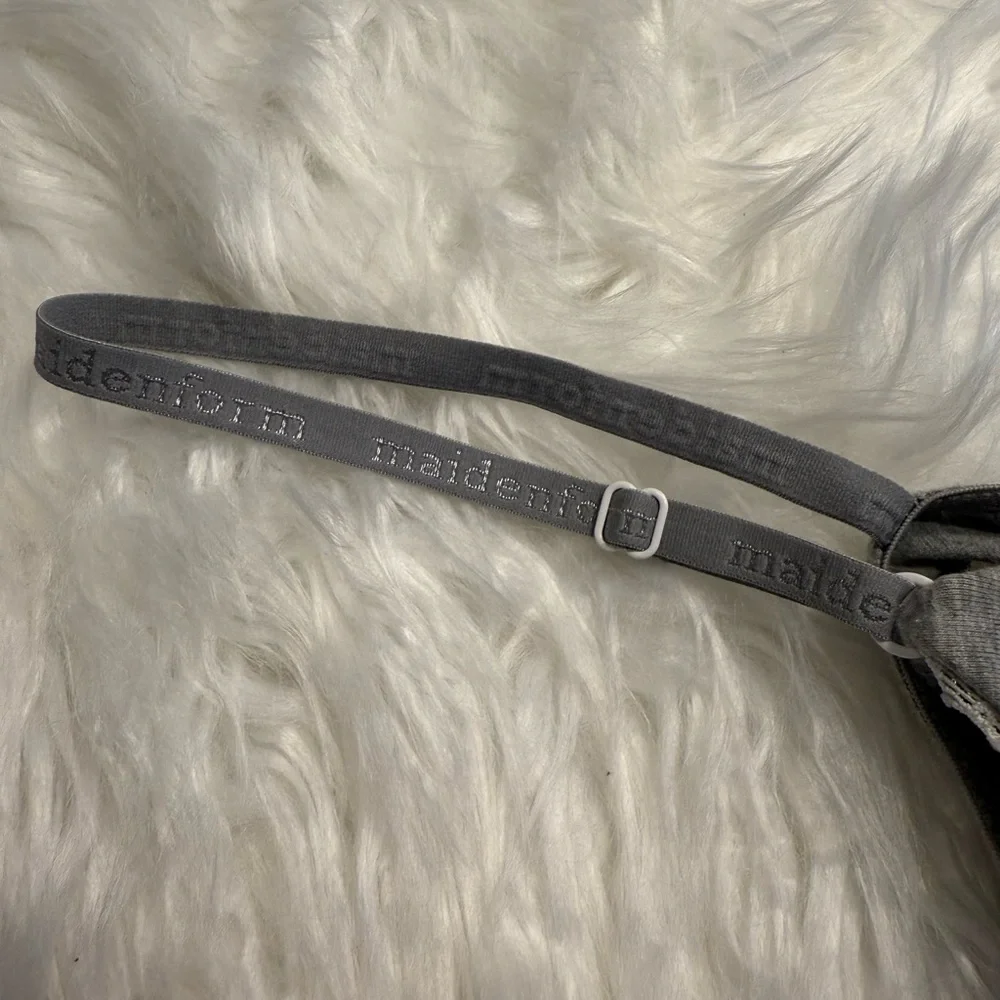 Maidenform | 36B Heather Gray Cotton Push-Up Bra With Underwire and Cute Accents